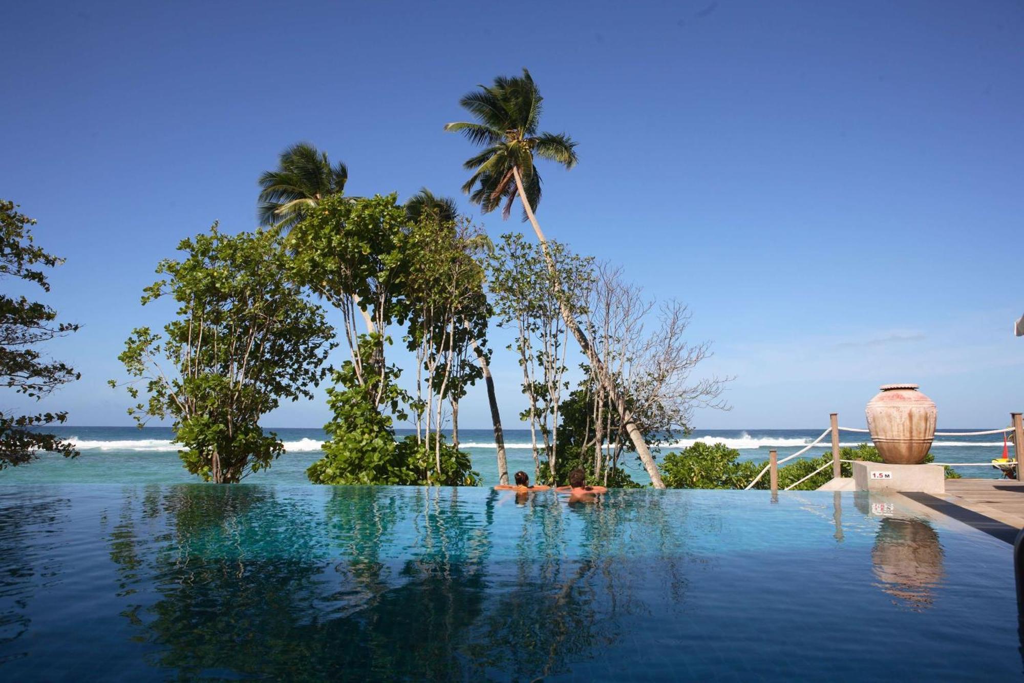 Doubletree By Hilton Seychelles Allamanda Resort & Spa Takamaka Ngoại thất bức ảnh